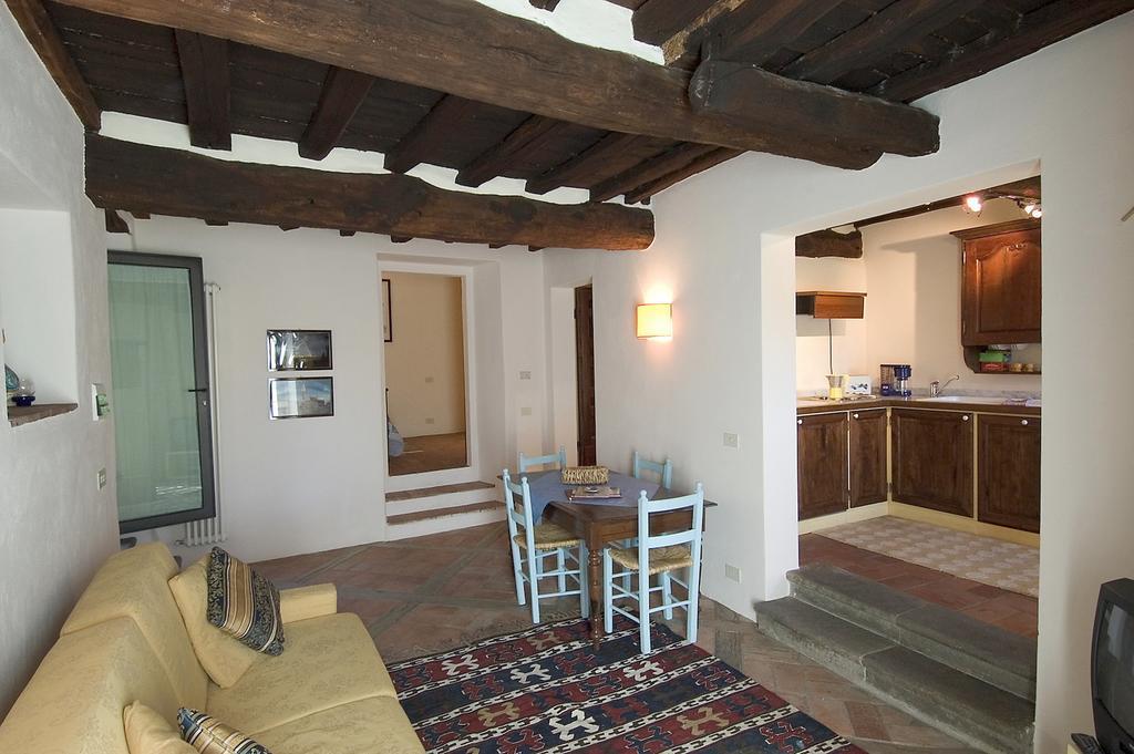 Colombaio Di Cencio Daire Gaiole in Chianti Dış mekan fotoğraf